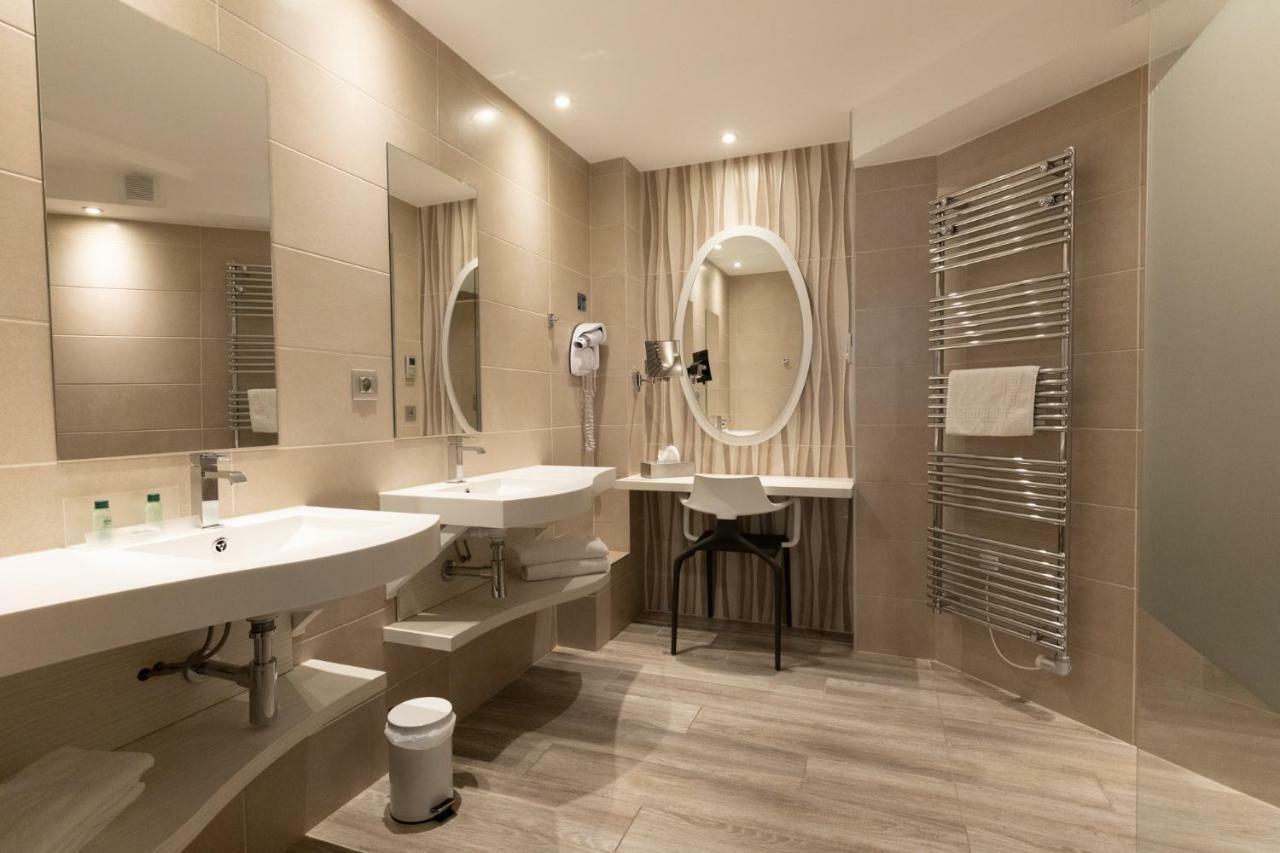 Hotel Europe La Grande-Motte Zewnętrze zdjęcie